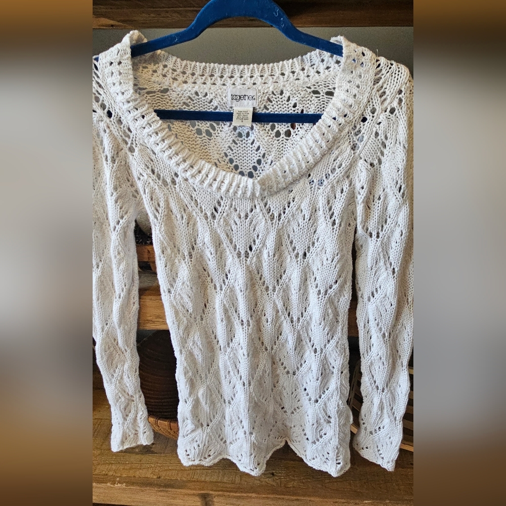 White Crochet Long Sleeve Boat Neck Size Small